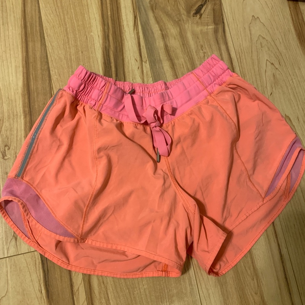 Lululemon Hotty Hot shorts